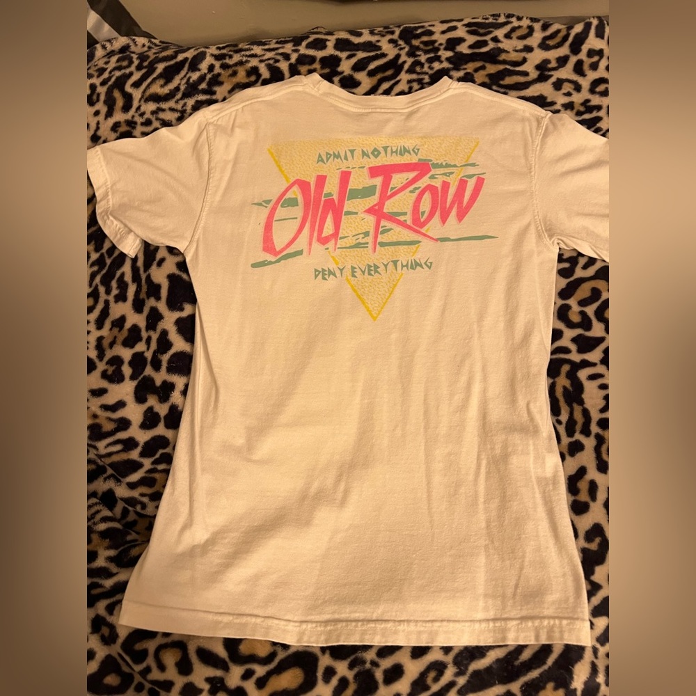 2 old row t shirts! White size small. Gray size medium.